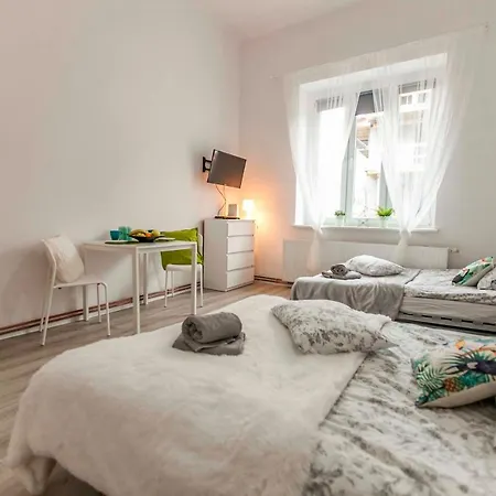 Duzy Apartament W Centrum Gdyni - Zeromskiego 4 Apartman